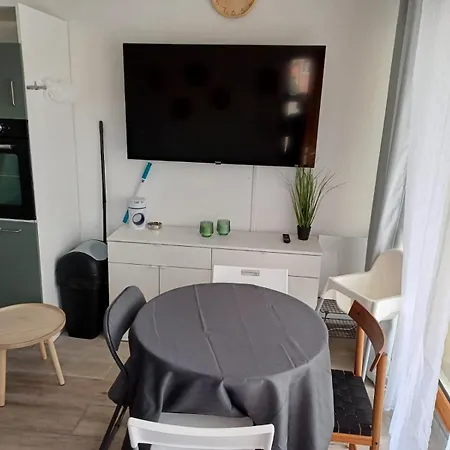 La Chaumiere En Bord De Apartament